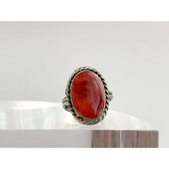 Spiney Oyster Stone Cabochon Silver Toned Adjustable Vintage Ring - sz 6.25 - Picture 4 of 9